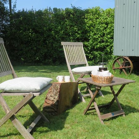 Wilderness B&B 3 Self Contained Rooms Nr Sissinghurst Headcorn Esterno foto
